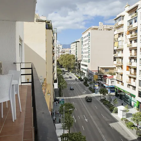 Sun Apartment *